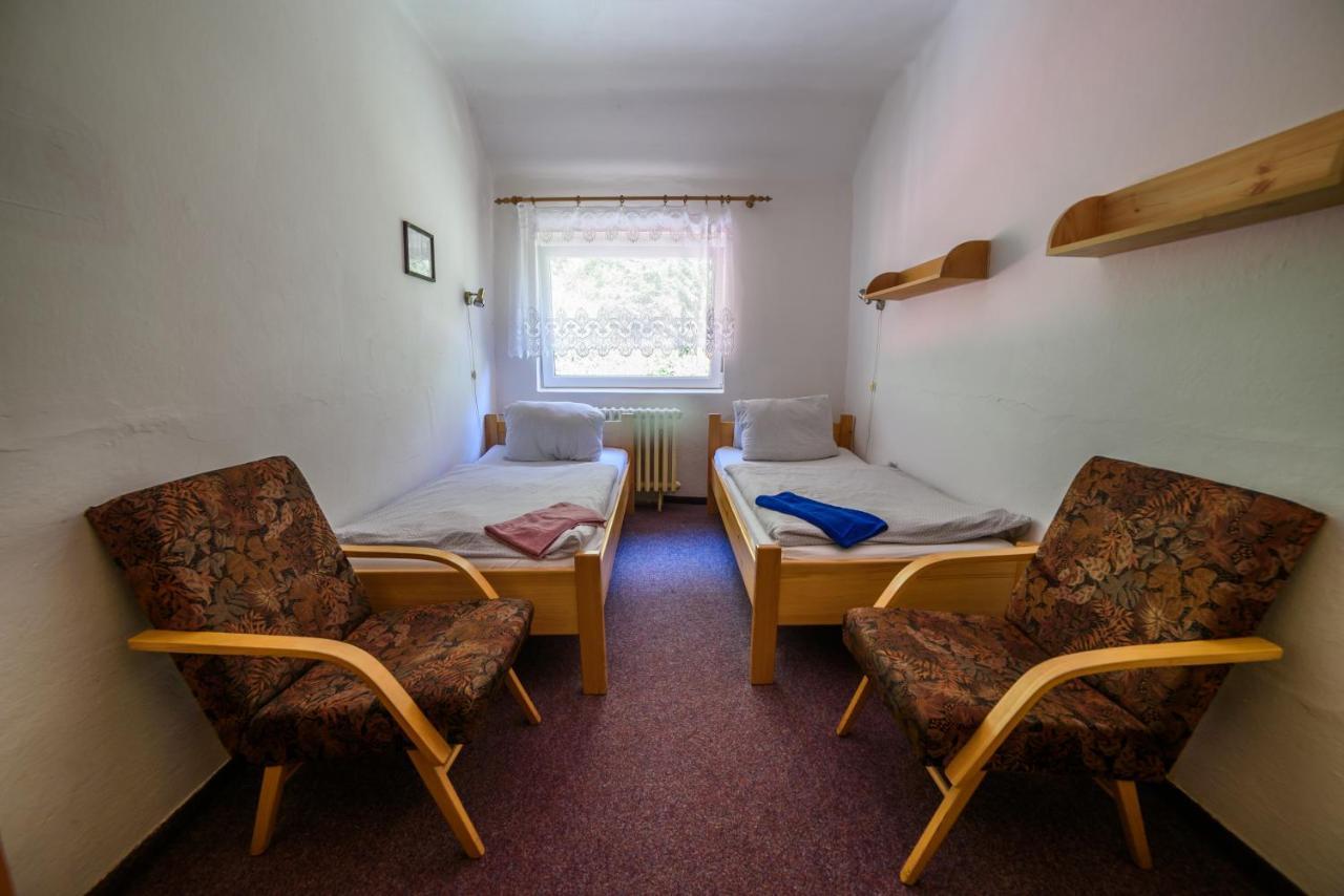 Chata Cenkovka Srni Bagian luar foto