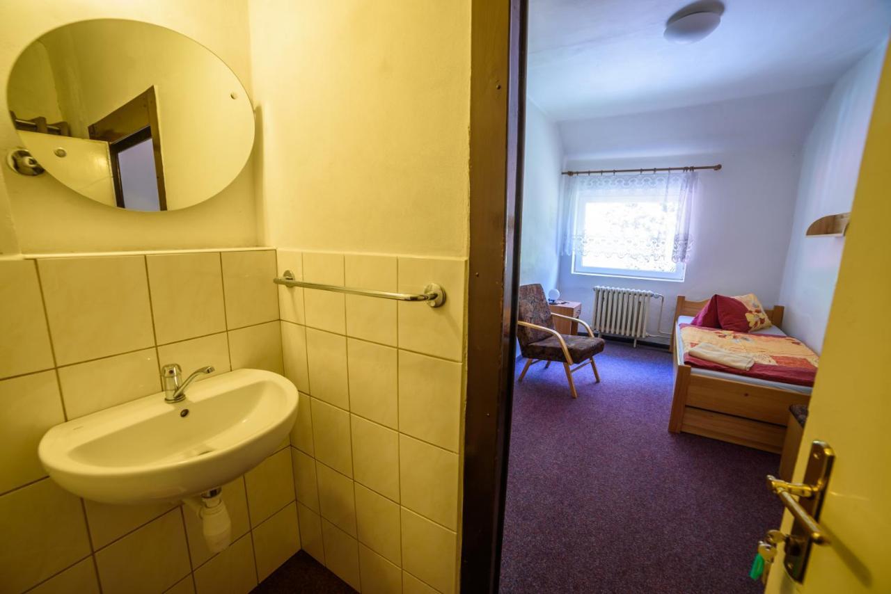 Chata Cenkovka Srni Bagian luar foto